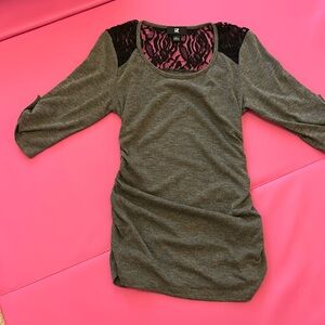 Half sleeve lace shoulder shirt